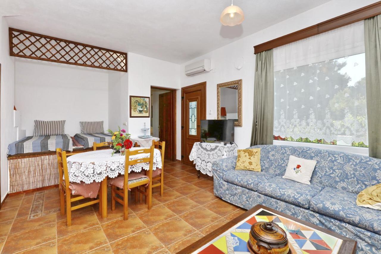 Aloni Villa Skopelos Town Exterior photo