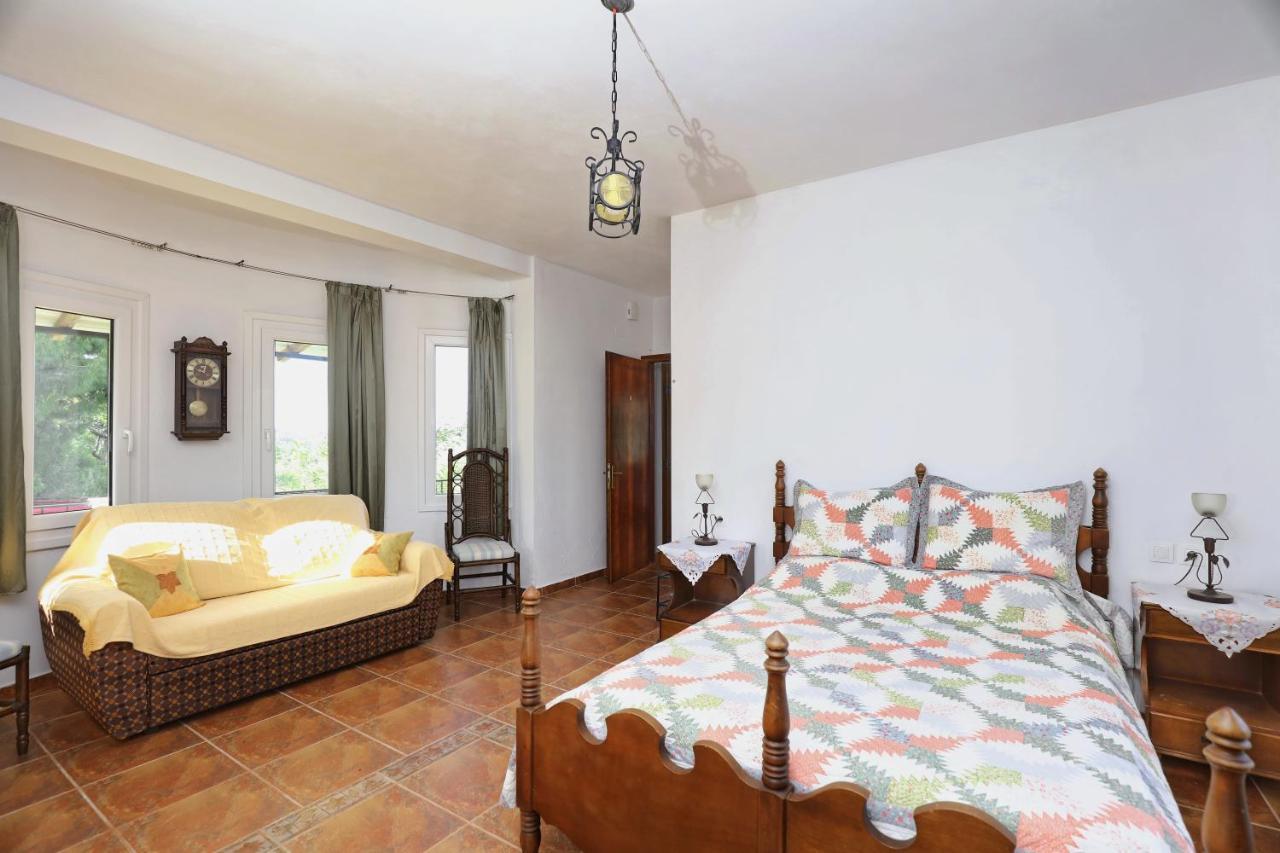 Aloni Villa Skopelos Town Exterior photo