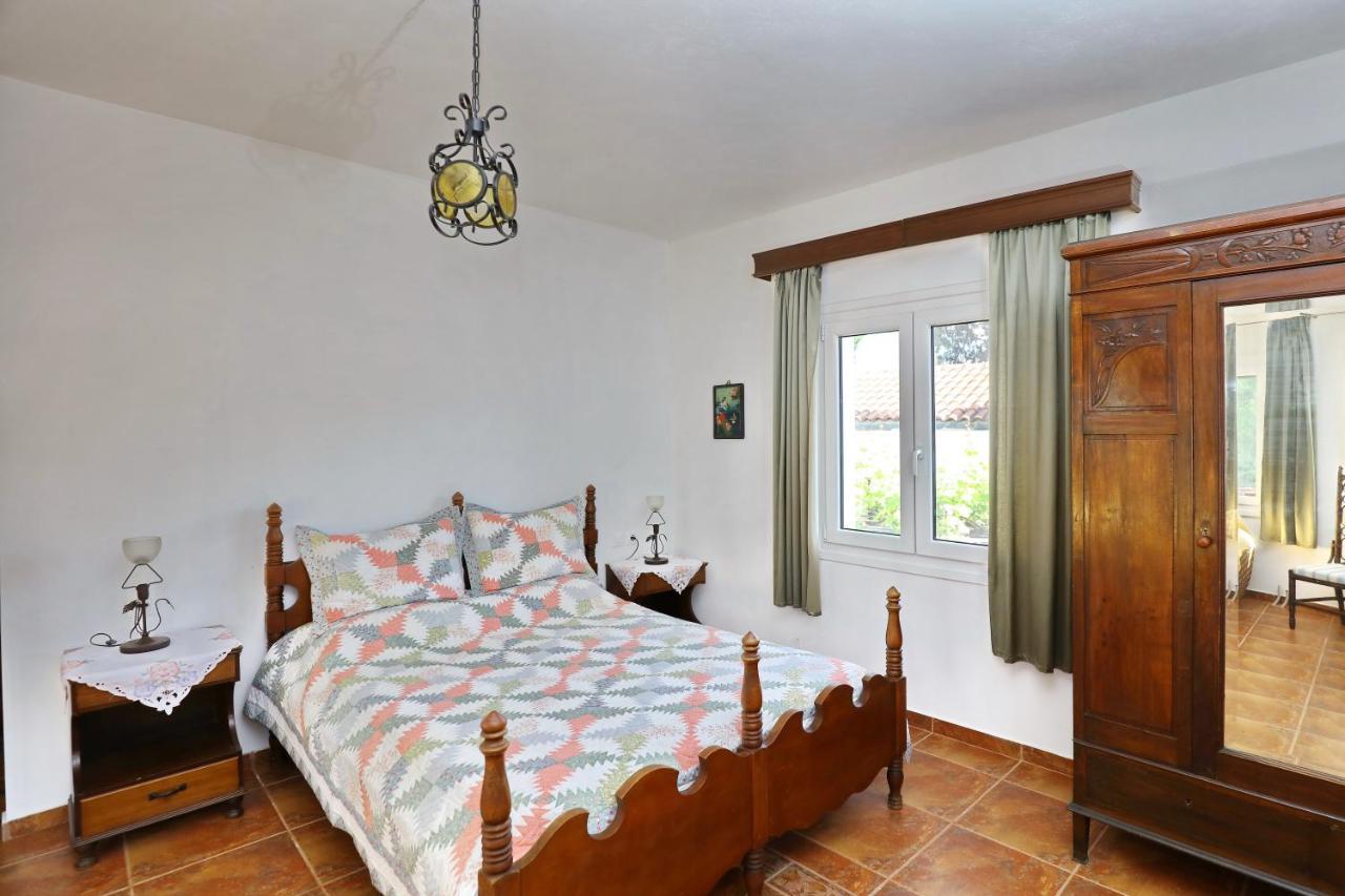 Aloni Villa Skopelos Town Exterior photo