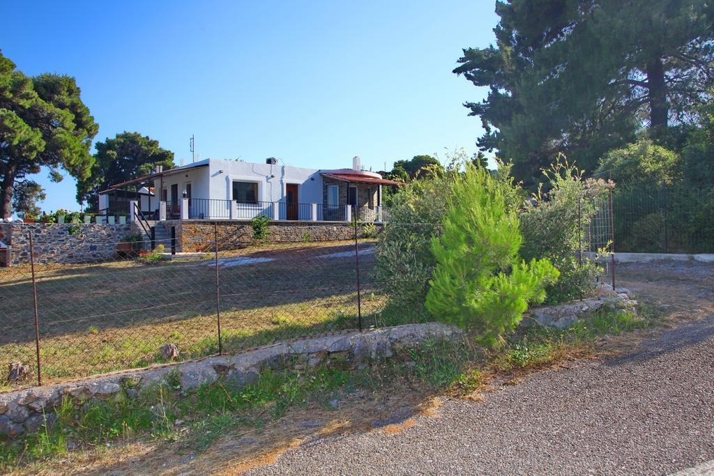 Aloni Villa Skopelos Town Exterior photo